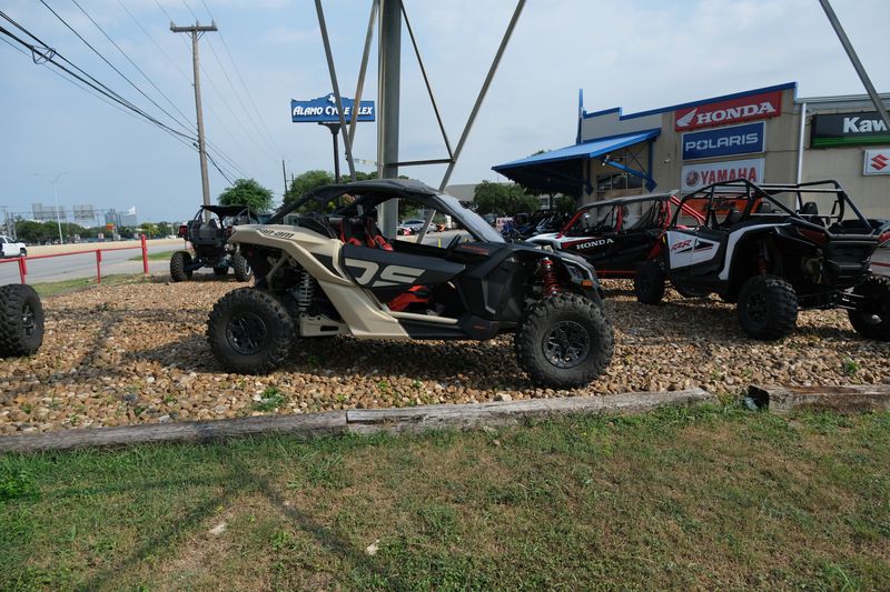 2023 Can-Am MAVERICK X3 X DS TURBO RR 64 DESERT TAN AND CARBON BLACK AND MAGMA REDImage 7