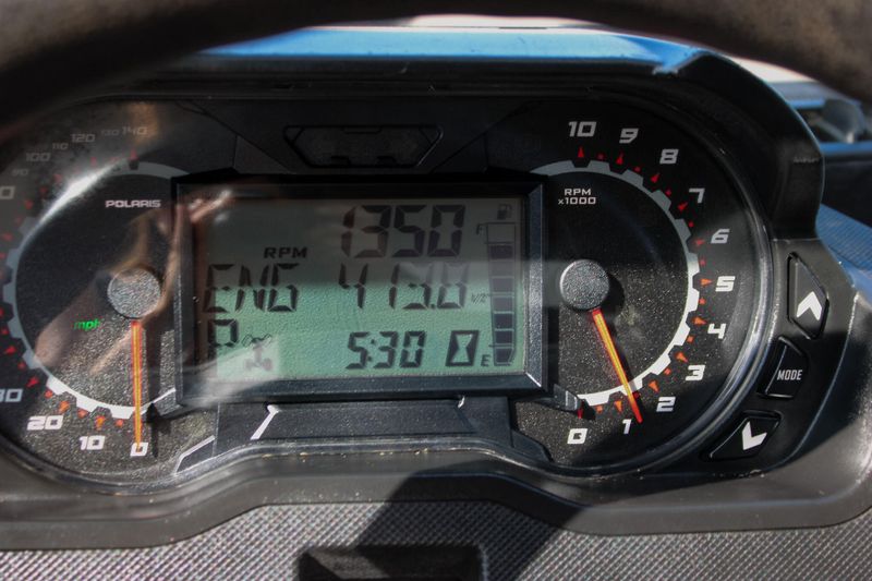 2023 Polaris RGR CREW XP 1000 NS PREM  SUPER GRAPHITE Premium Image 23