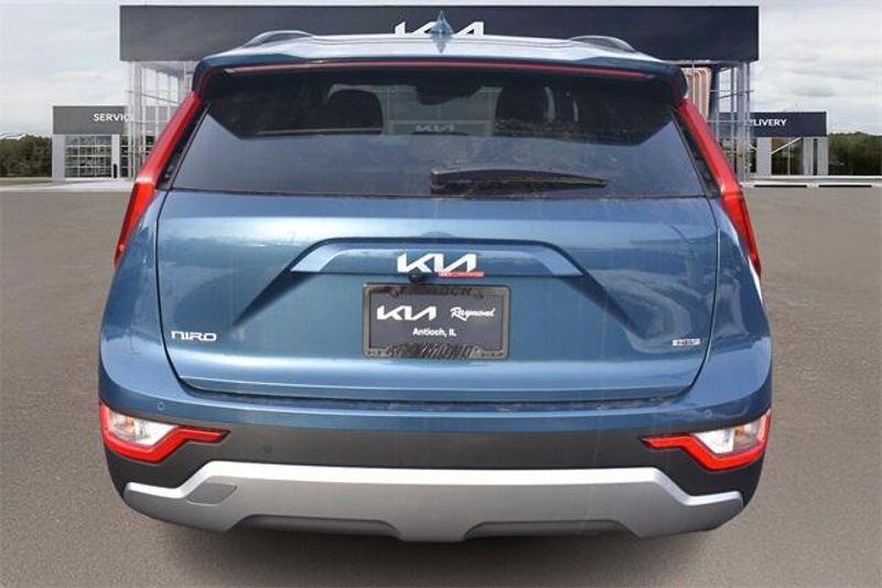 New 2025 Kia Niro EXImage 4