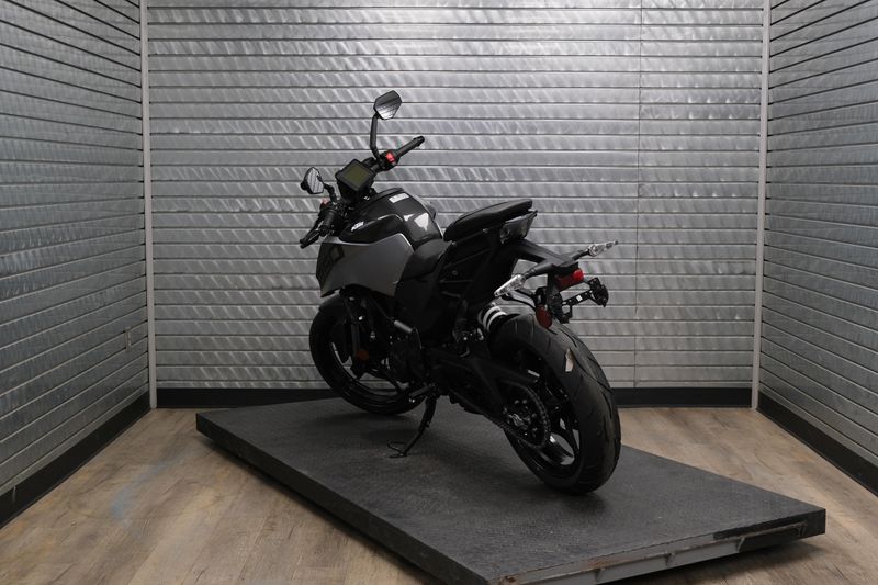 NEW 2026 KTM 250 DUKE Image 5