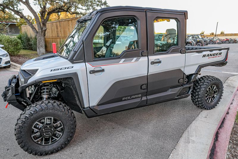 2025 Polaris RANGER CREW XD 1500 NORTHSTAR EDITION ULTIMATE GHOST WHITE METALLIC SMOKEImage 10