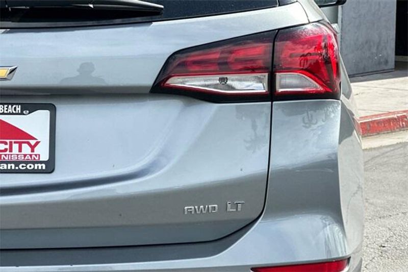 2023 Chevrolet Equinox LTImage 24