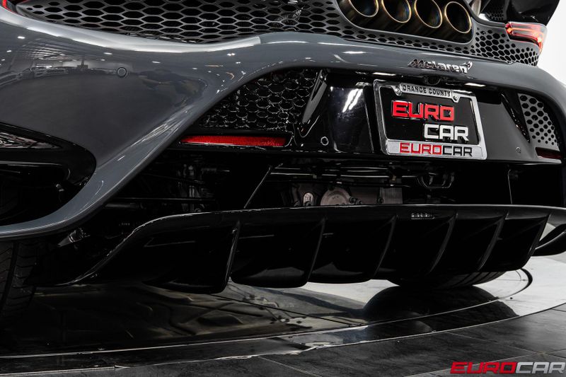 2022 McLaren 765LT *HUGE CARBON INTERIOR OPTIONS * FRONT PPF*Image 28