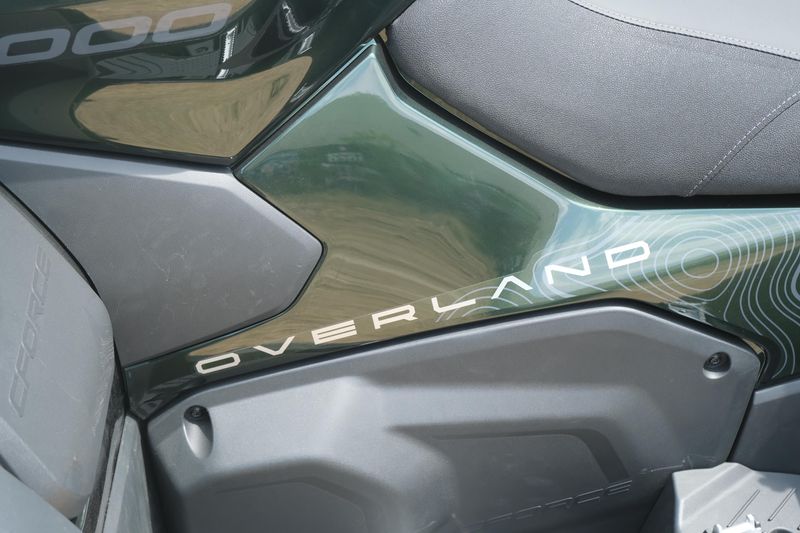 2025 CFMOTO CFORCE 1000 OVERLAND FOREST GREEN Image 13
