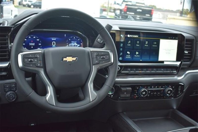 2025 Chevrolet Silverado 3500HD LTZImage 25