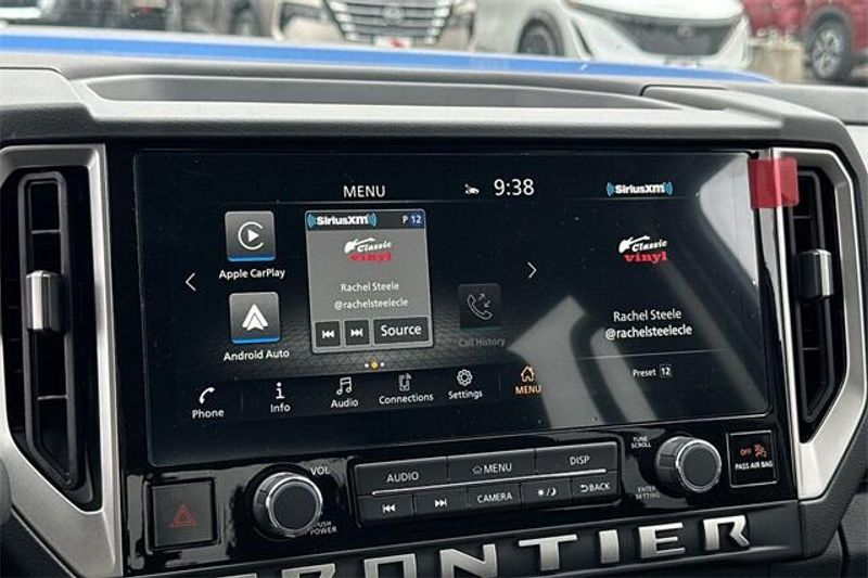 New 2025 Nissan Frontier SVImage 14