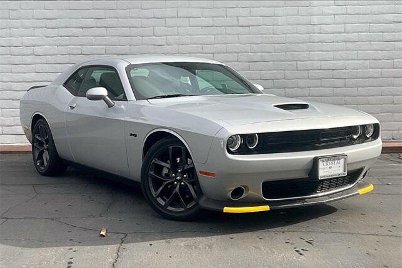 2023 Dodge Challenger R/TImage 1