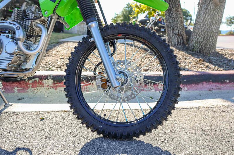NEW 2026 KAWASAKI KLX140R Image 6