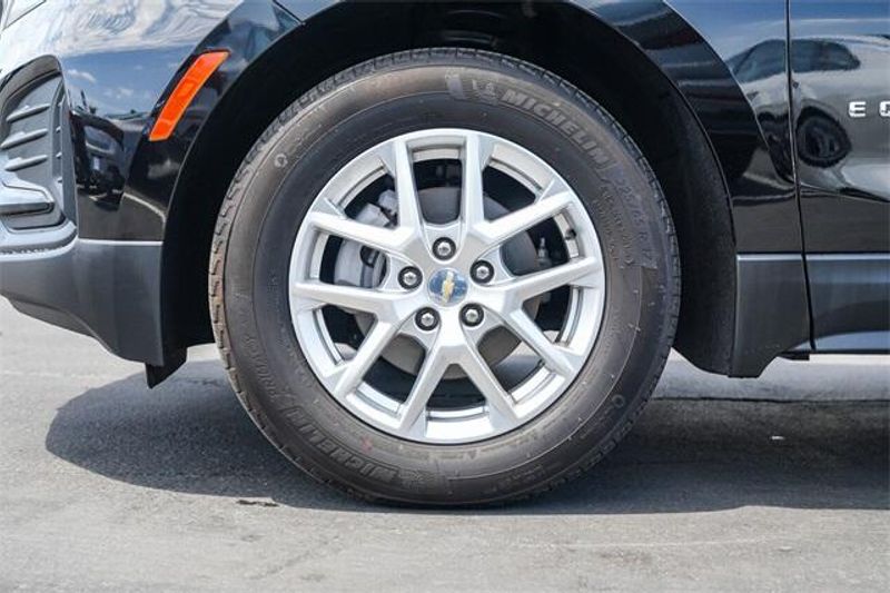 2022 Chevrolet Equinox LSImage 11