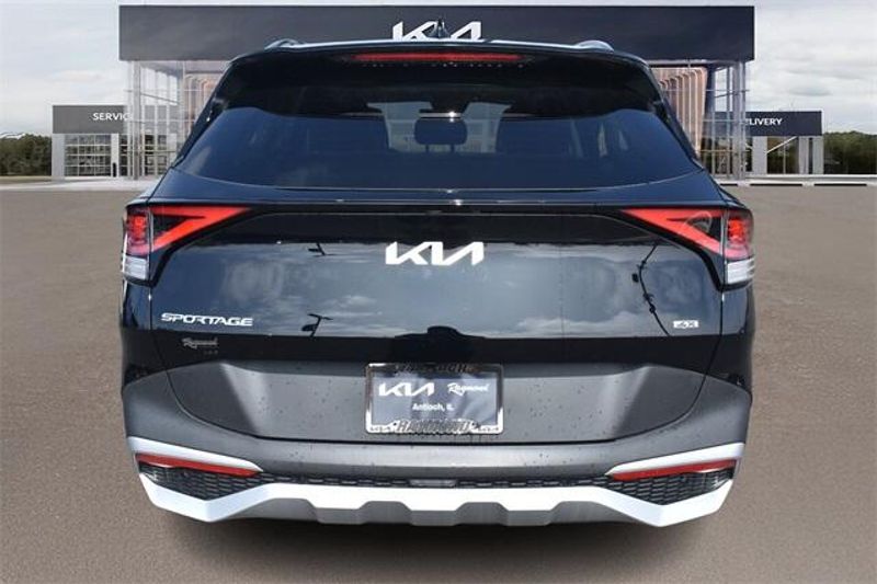 2025 Kia Sportage EXImage 4