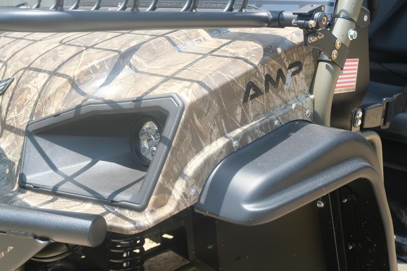 2025 LANDMASTER AMP CREW CAB WILDERNESS EDITION FOREST GREEN Image 35