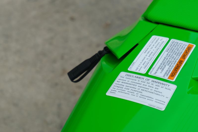 2025 Kawasaki KX450 LIME GREEN Image 13