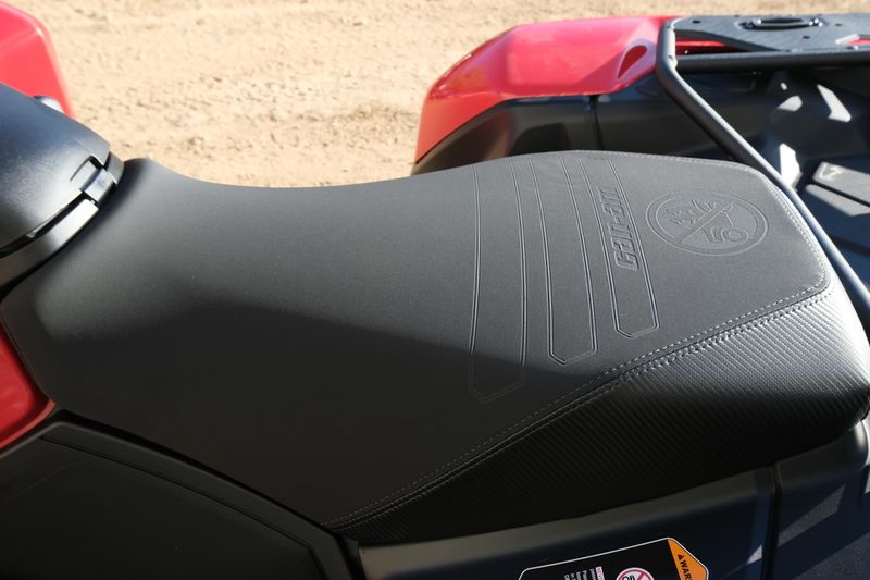 NEW 2026 CAN-AM OUTLANDER DPS 700 Image 15