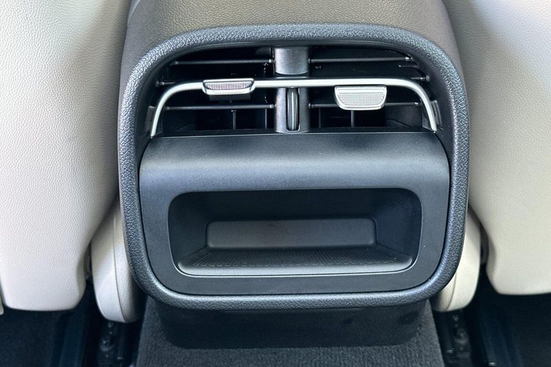 Used 2025 Mercedes-Benz E-Class E 350Image 14