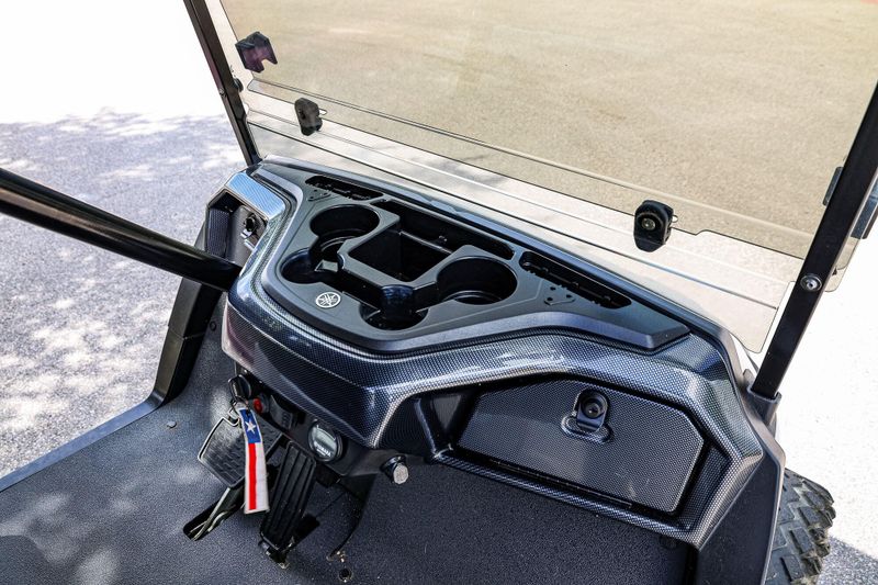 2019 Yamaha CONCIERGE 4 GOLF CART Image 5