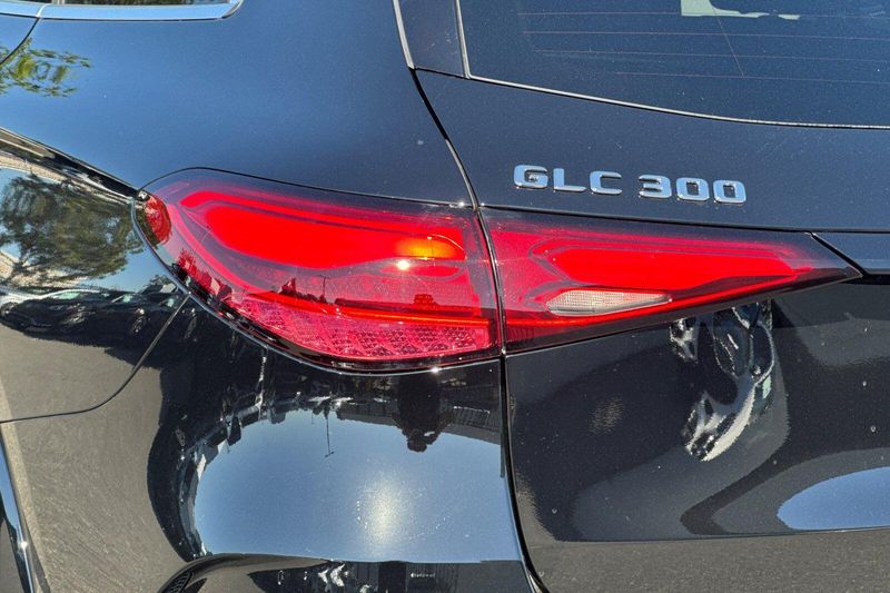 New 2026 Mercedes-Benz GLC-Class GLCGLC 300Image 7