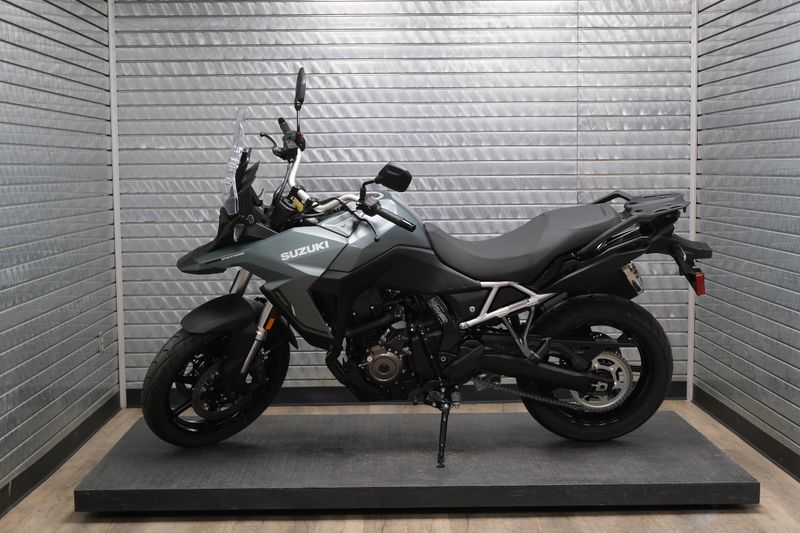 NEW 2026 SUZUKI V-STROM 800 Image 9