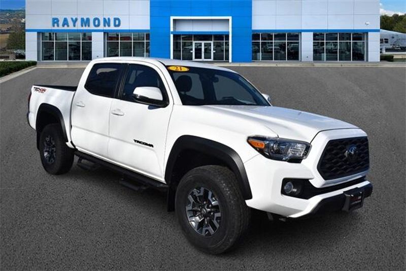 2021 Toyota Tacoma TRD SportImage 1