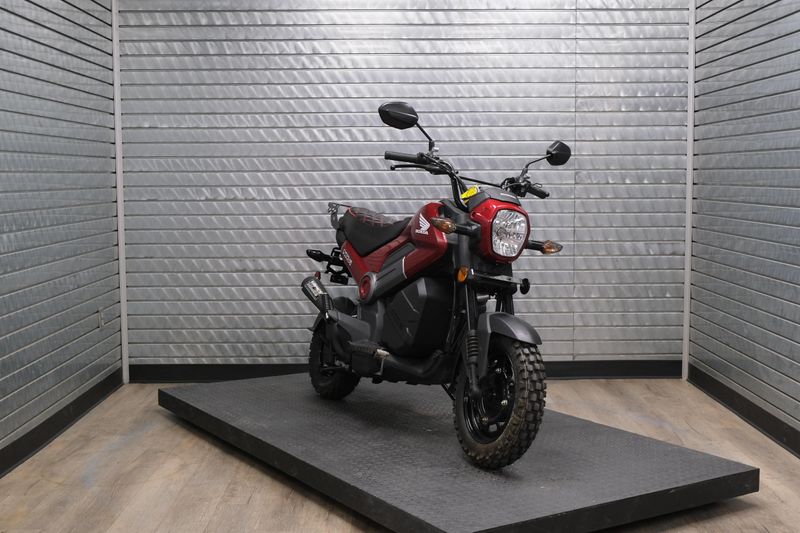 USED 2024 HONDA NAVI Image 1