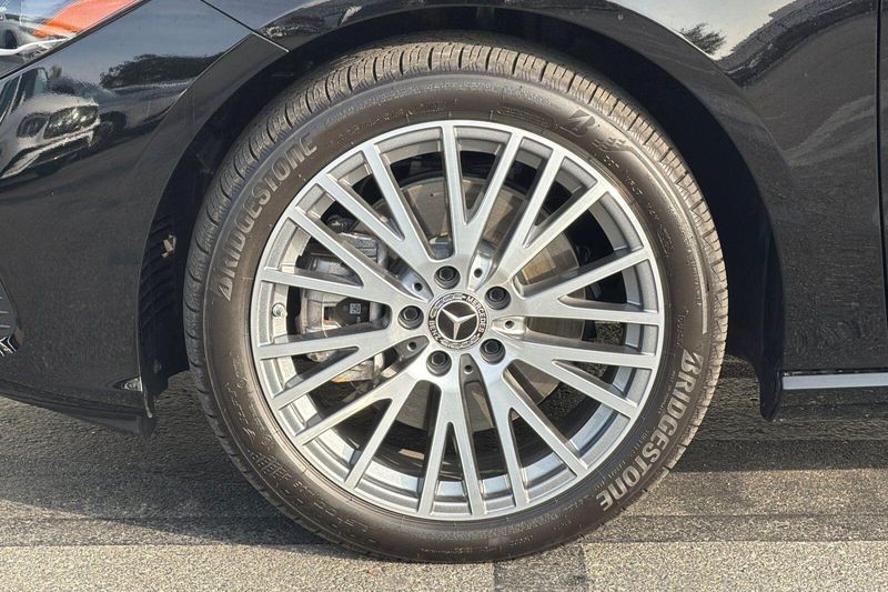 Used 2025 Mercedes-Benz CLA 250Image 31