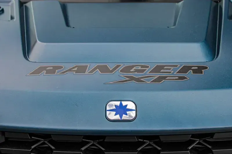 2025 Polaris RANGER CREW XP 1000 NORTHSTAR EDITION PREMIUM BLUE SLATE METALLIC Image 13