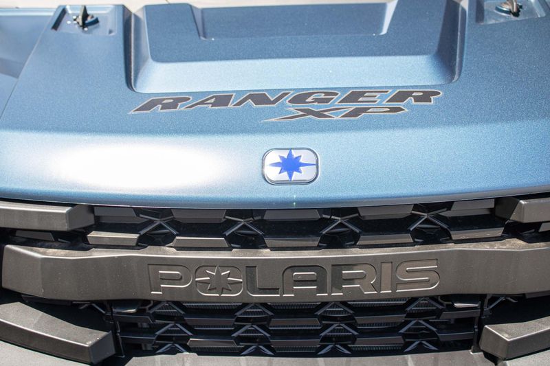 2025 Polaris RANGER CREW XP 1000 PREMIUM BLUE SLATE METALLIC SMOKE Image 12