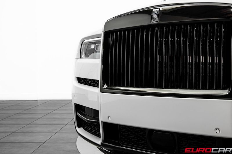 Used 2024 Rolls-Royce Cullinan Black Badge *BESPOKE INTERIOR*Image 13