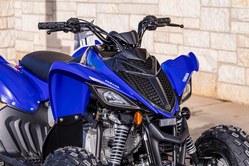 2024 YAMAHA Raptor 110 in a BLUE exterior color. Family PowerSports (877) 886-1997 familypowersports.com 