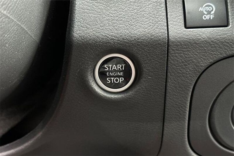 New 2025 Nissan Frontier PRO-XImage 18