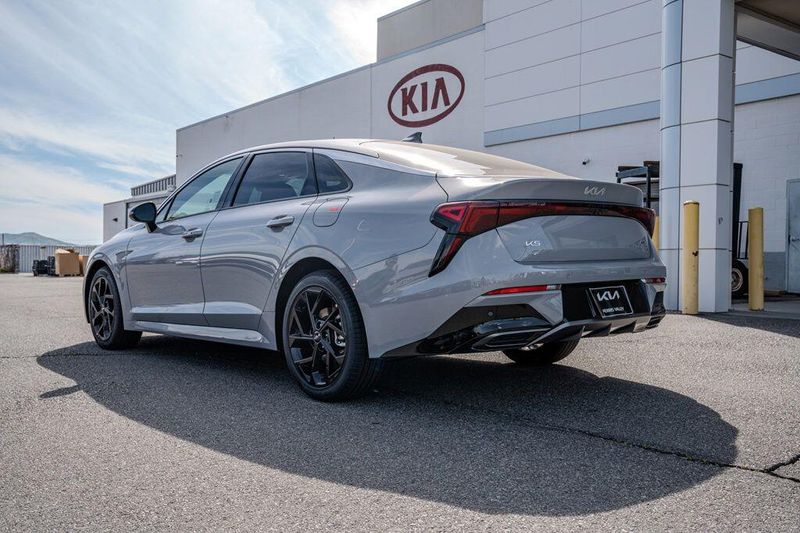New 2026 Kia K5 GT-LineImage 5