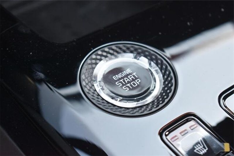 New 2025 Kia Niro SXImage 27