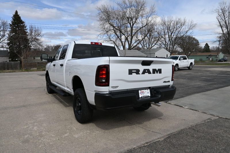 2025 RAM 2500 TradesmanImage 6