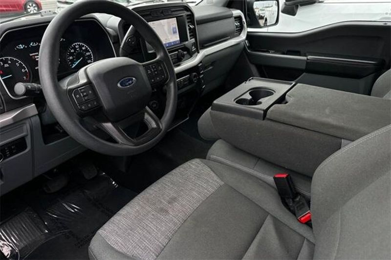 2023 Ford F-150 XLTImage 8