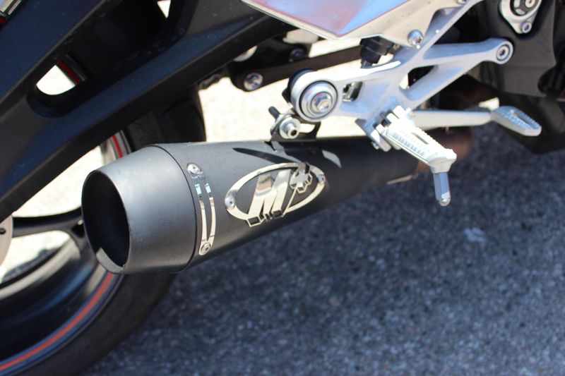 2019 Triumph Street Triple R LRH Image 8