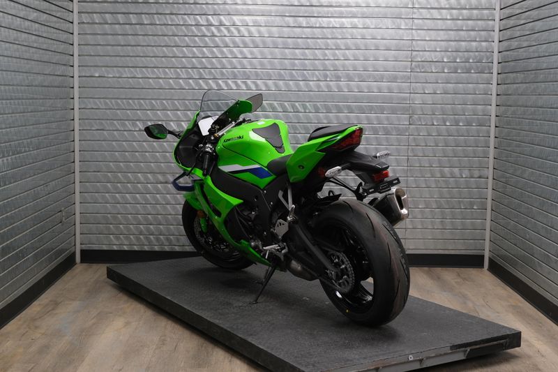 NEW 2026 KAWASAKI NINJA ZX10R Image 5