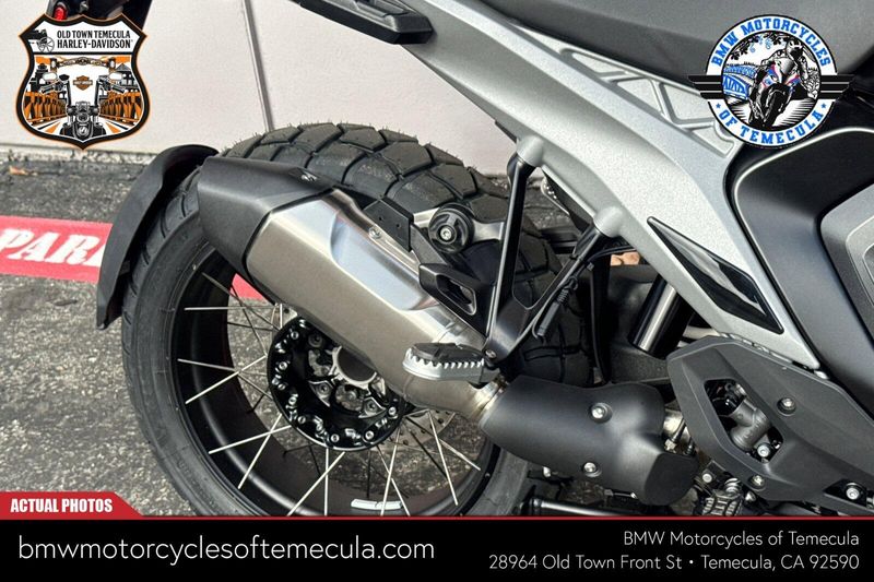 2026 BMW R 1300 GSImage 12