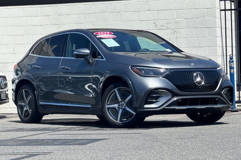 Used 2025 Mercedes-Benz EQE 350 SUVImage 2