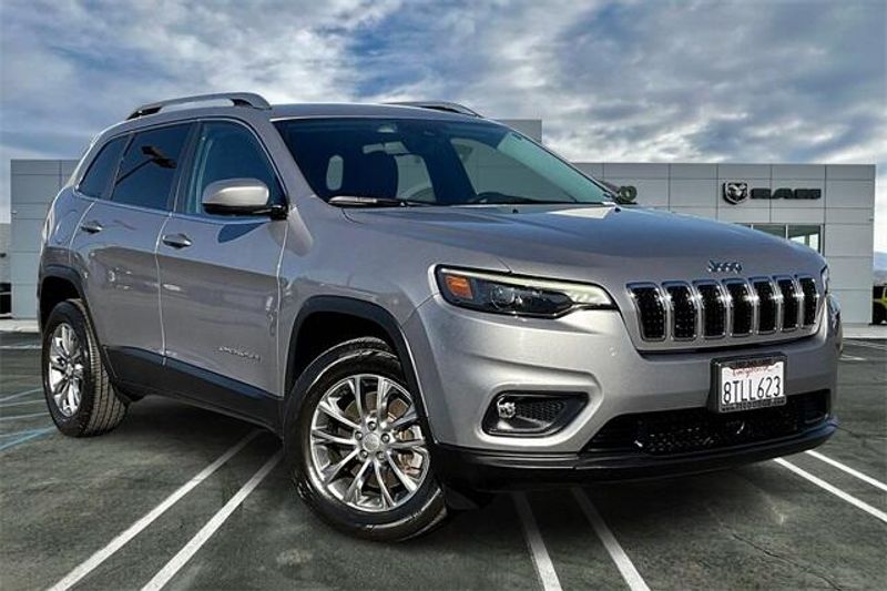 2021 Jeep Cherokee Latitude LuxImage 12