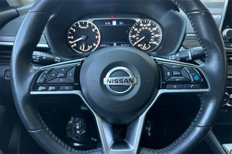 2022 Nissan Altima 2.5 SLImage 21