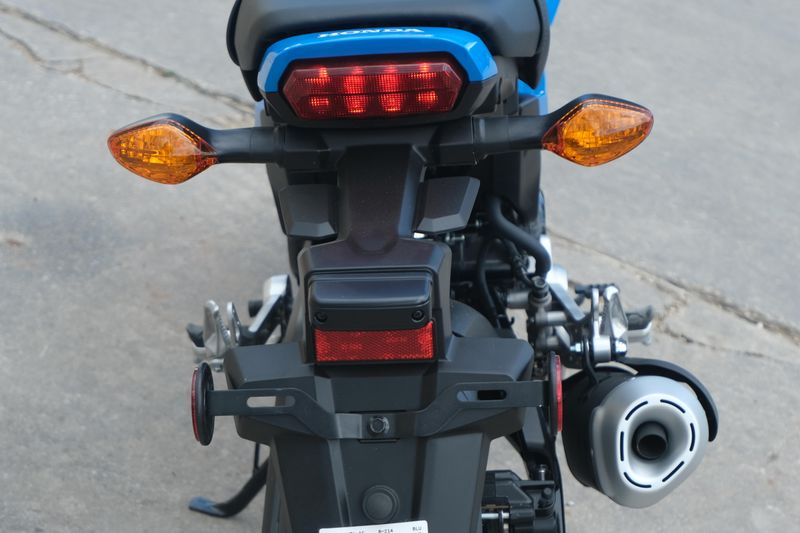 2025 Honda GROM CANDY BLUE Image 5