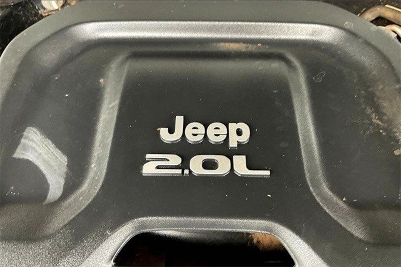 2021 Jeep Wrangler Unlimited Sport RHDImage 31