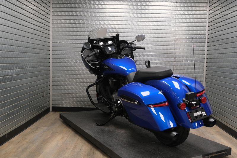 NEW 2026 INDIAN MOTORCYCLE CHALLENGER DARK HORSE WITH 112 PACKAGE Image 5