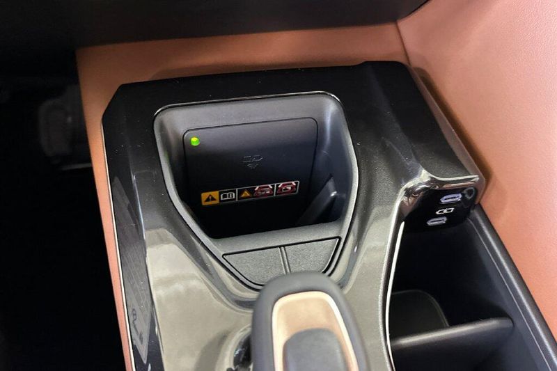 New 2026 Toyota Crown Signia XLEImage 32