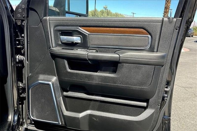 2024 Ram 2500 Laramie photo 22
