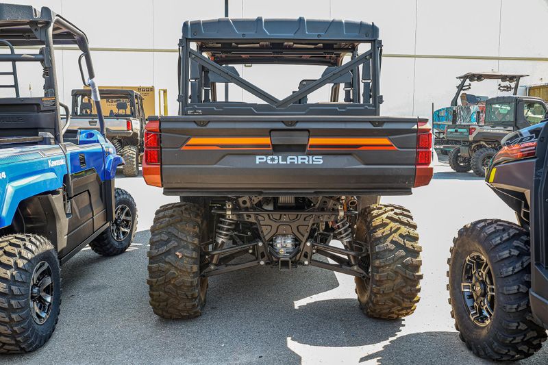 2025 Polaris RANGER CREW XP 1000 PREMIUM  ORANGE RUSTImage 9