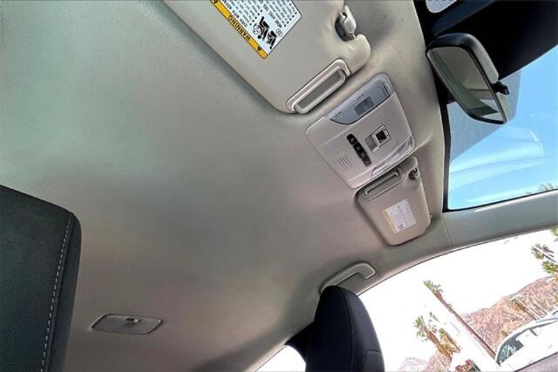 Used 2021 Toyota Corolla LEImage 29