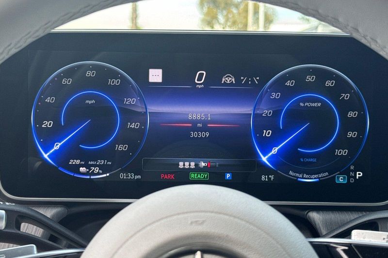 Used 2023 Mercedes-Benz EQS 450Image 31