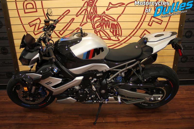 Used 2025 BMW M1000R Image 5