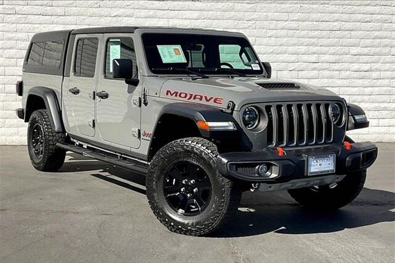 Used 2023 Jeep Gladiator MojaveImage 12