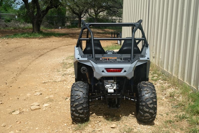 2025 Polaris RZR 200 EFI STORM GRAY AND BLUE Image 4